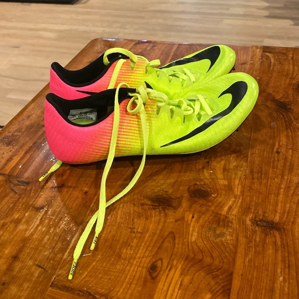 nike track spikes
